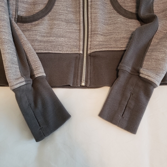 Lululemon scuba hoodie size 8 - Picture 5 of 5